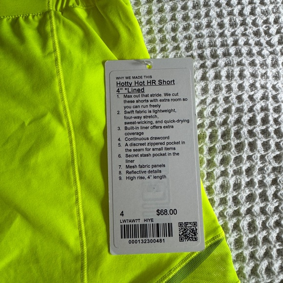 Lululemon Hotty Hot HR Short 4” lined - Picture 4 of 4